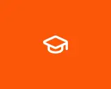 Icône de chapeau de diplômé blanc sur fond orange vif, symbolisant la conclusion d'une dissertation française.