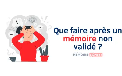 Une personne stressée, mains sur la tête, face à un texte sur le rattrapage mémoire.
