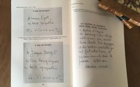 Deux pages d'un livre présentent des dédicaces manuscrites. L'une est pour "Fyot", l'autre pour "Jacques Durget". La page de droite contient une longue dédicace de Claudine Vincenot à son père.